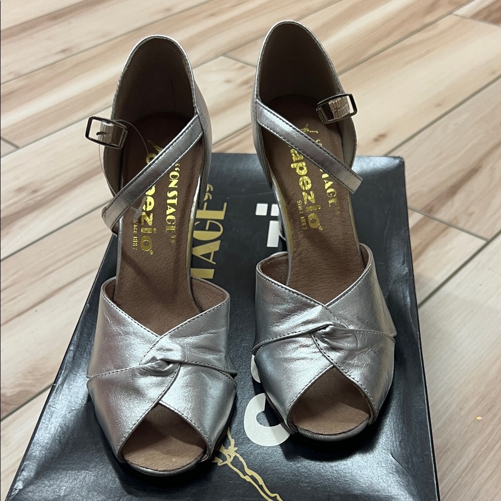 Capezio Cabaret SLV 5.5